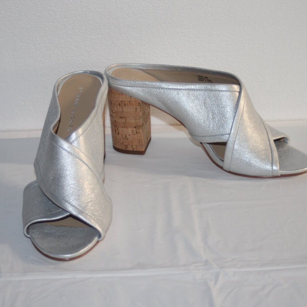 11a NWOB ETIENNE AIGNER "LIDO" SANDALS - SILVER - 9